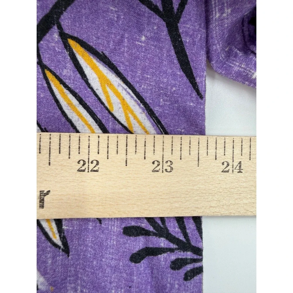 LSU Tigers Shirt Mens XXL Purple Floral Hawaiian Button Up Cotton Vacation - Picture 6 of 8